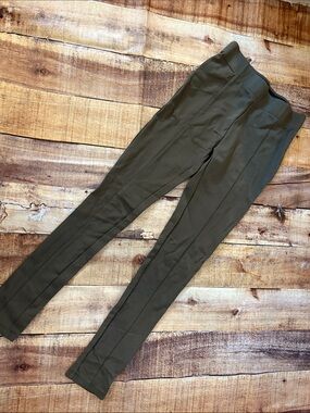 DIP Olive Green Ankle Crop Ponte Pants